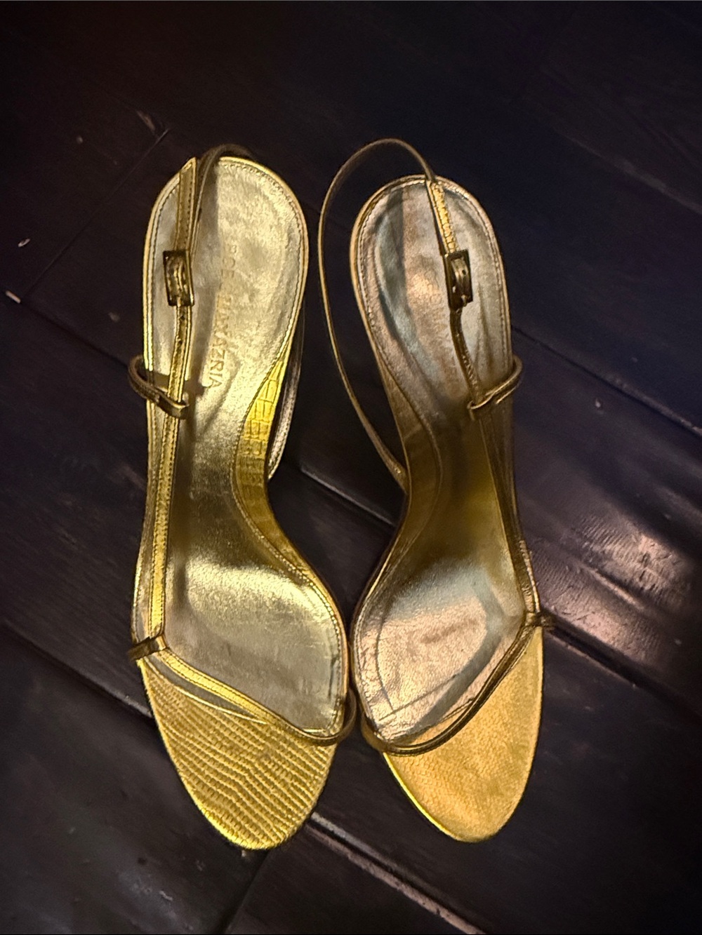 BCBGMAXAZRIA Gold Slingback Stiletto Sandals - Women's Evening Shoes, 391/2 EUC. - Picture 11 of 11